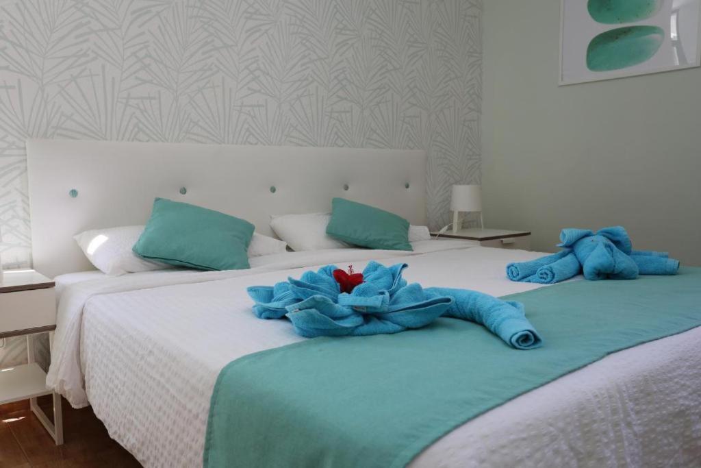 Apartamentos Halley Puerto Rico  Eksteriør billede