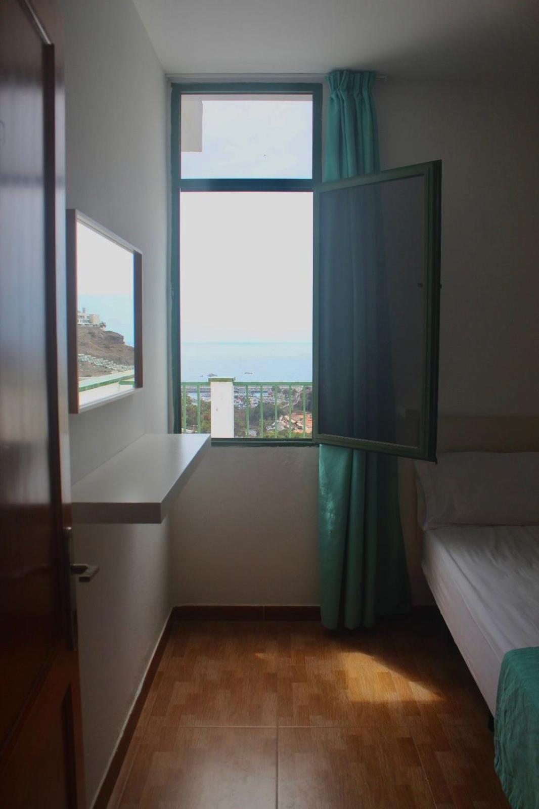Apartamentos Halley Puerto Rico  Eksteriør billede