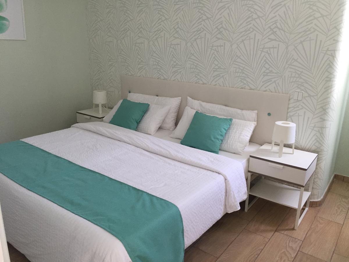 Apartamentos Halley Puerto Rico  Eksteriør billede