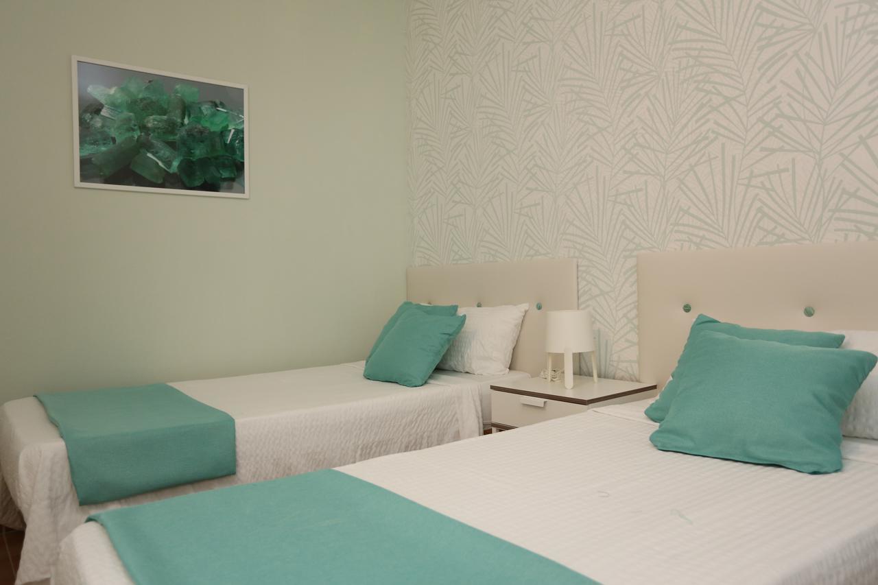 Apartamentos Halley Puerto Rico  Eksteriør billede
